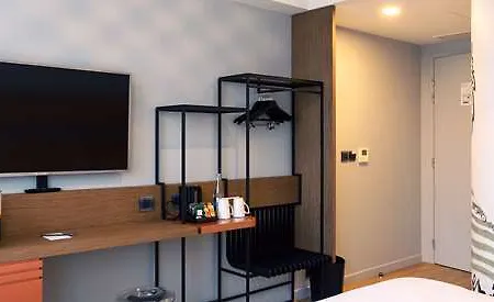 Hotel Golden Tulip Saint Malo- Le Grand Be 4*