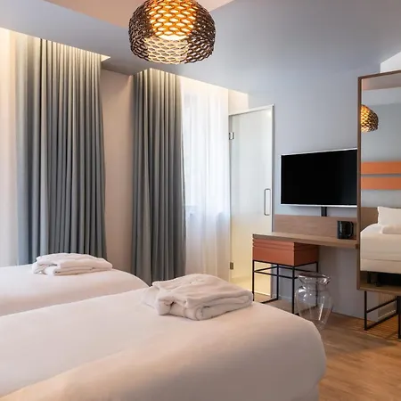 فندق Golden Tulip Malo- Le Grand Be 4*